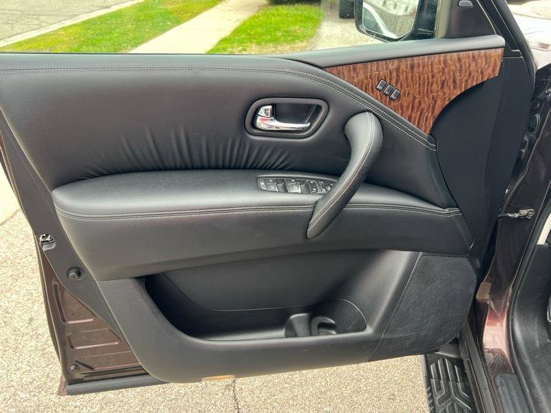 Used 2020 Nissan Armada SL w/ Premium Package image 19