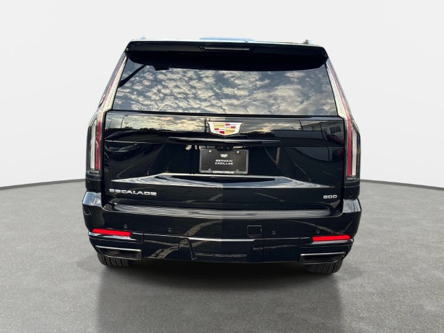 New 2026 Cadillac Escalade ESV Sport w/ LPO, Floor Liner Package AWD/4WD image 4