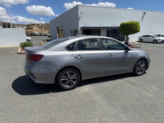 Used 2023 Kia Forte LXS image 11
