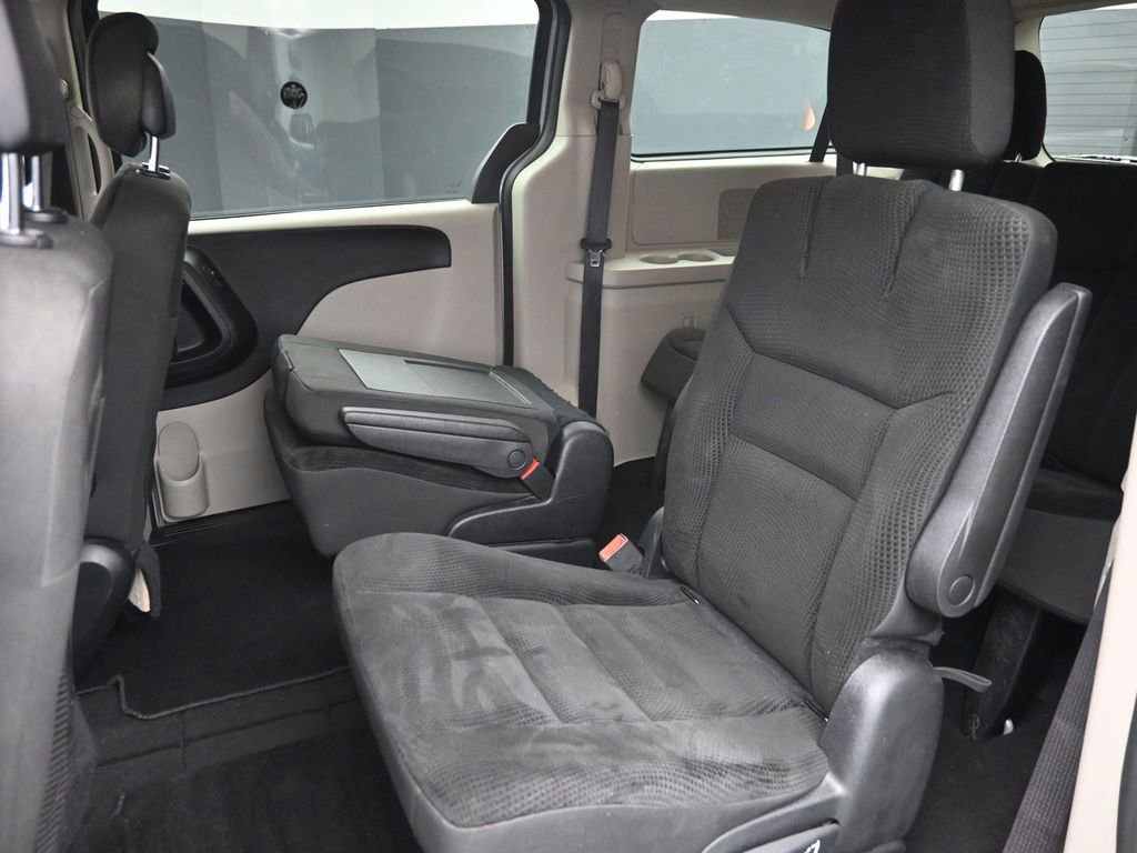 Used 2019 Dodge Grand Caravan SE image 11