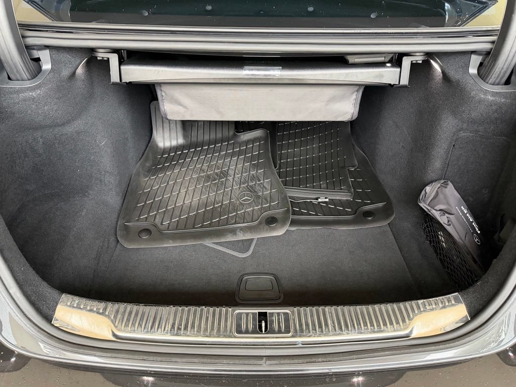 Used 2023 Mercedes-Benz S 500 4MATIC w/ AMG Line image 33