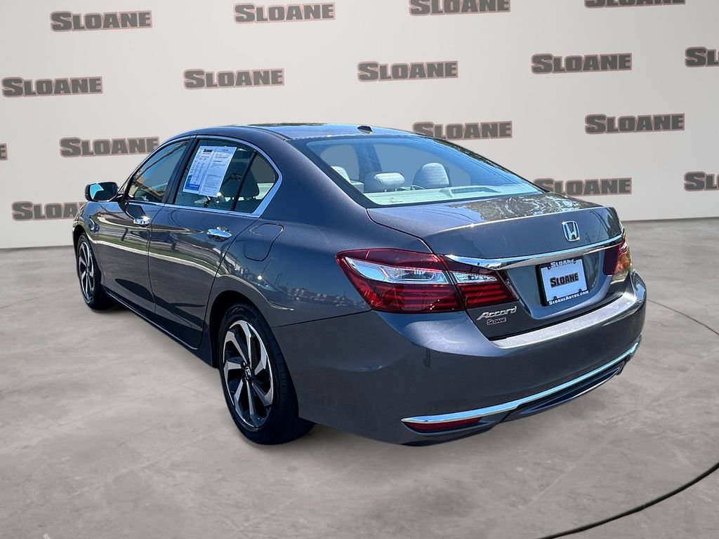 Used 2017 Honda Accord EX image 3