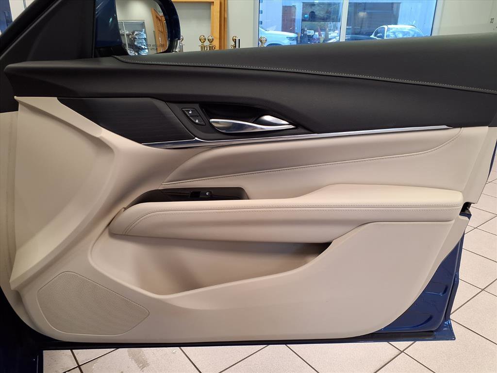 Certified 2022 Cadillac CT4 Luxury image 12