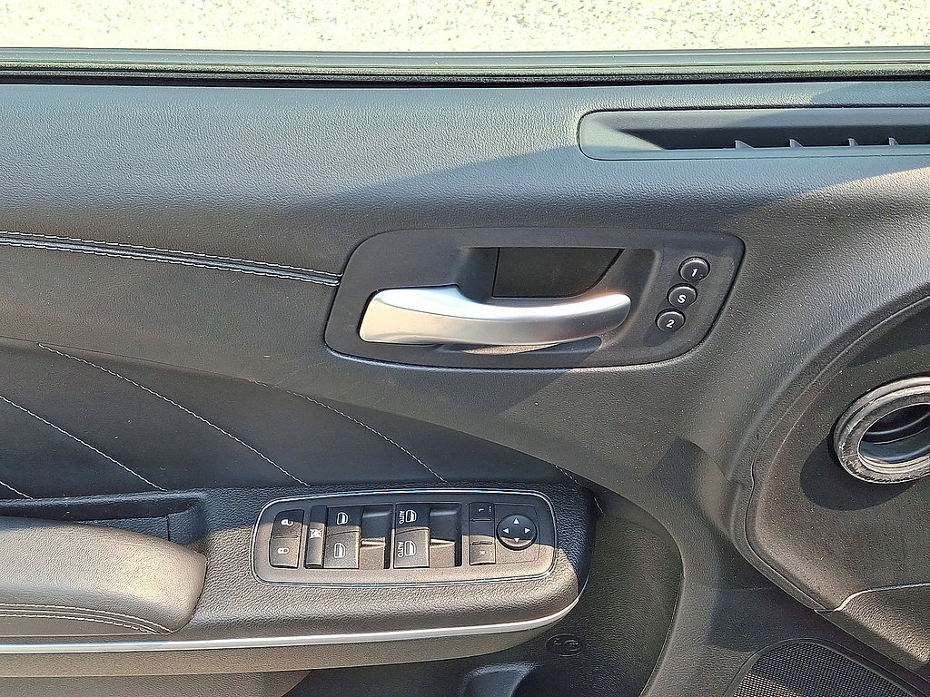 Used 2023 Dodge Charger Scat Pack RWD image 10