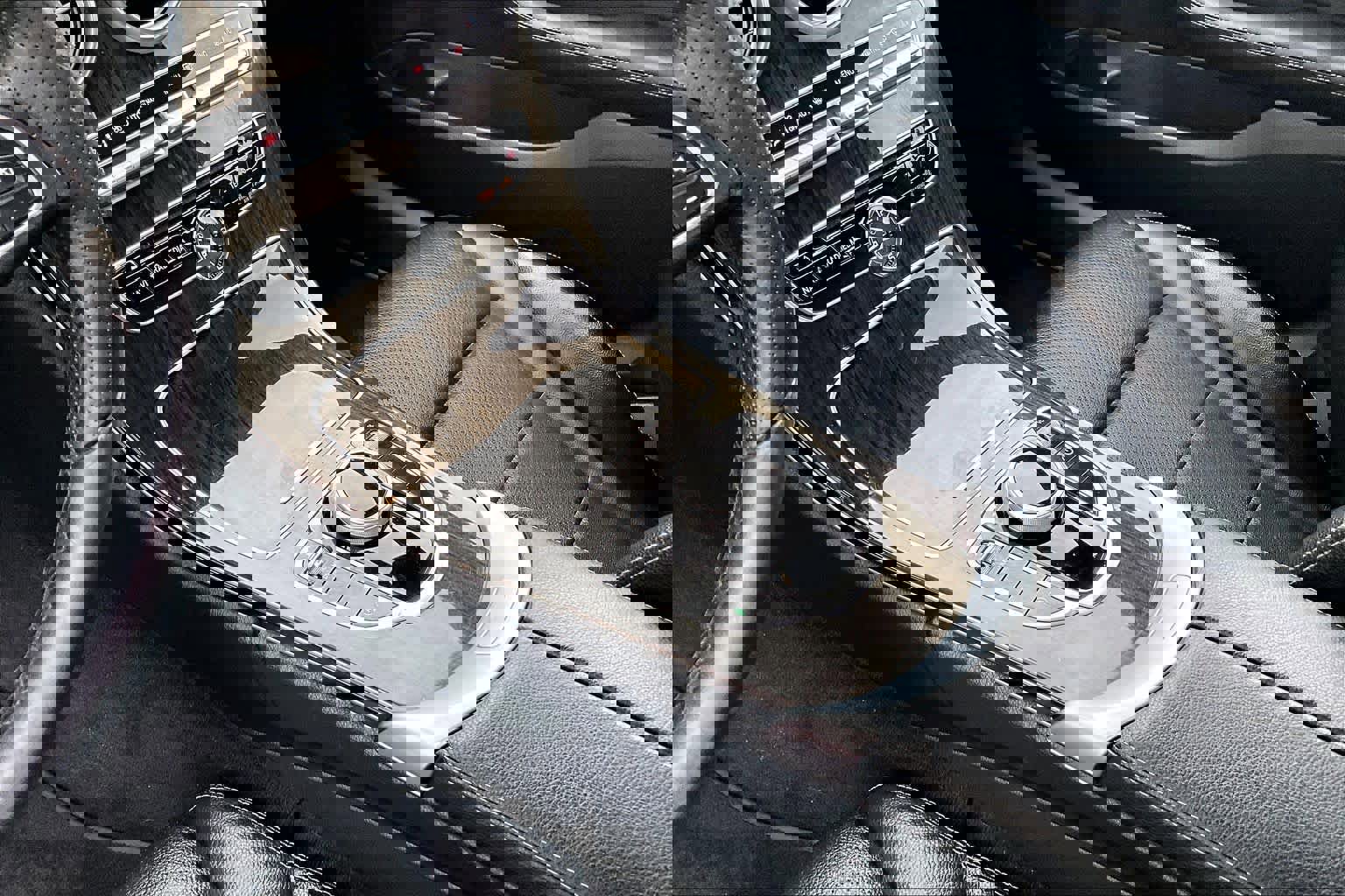 Used 2018 Mercedes-Benz C 300 4MATIC Sedan image 16