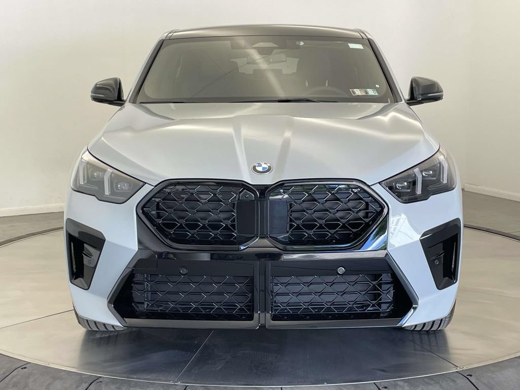 New 2026 BMW X2 xDrive28i w/ Technology Package AWD/4WD image 8