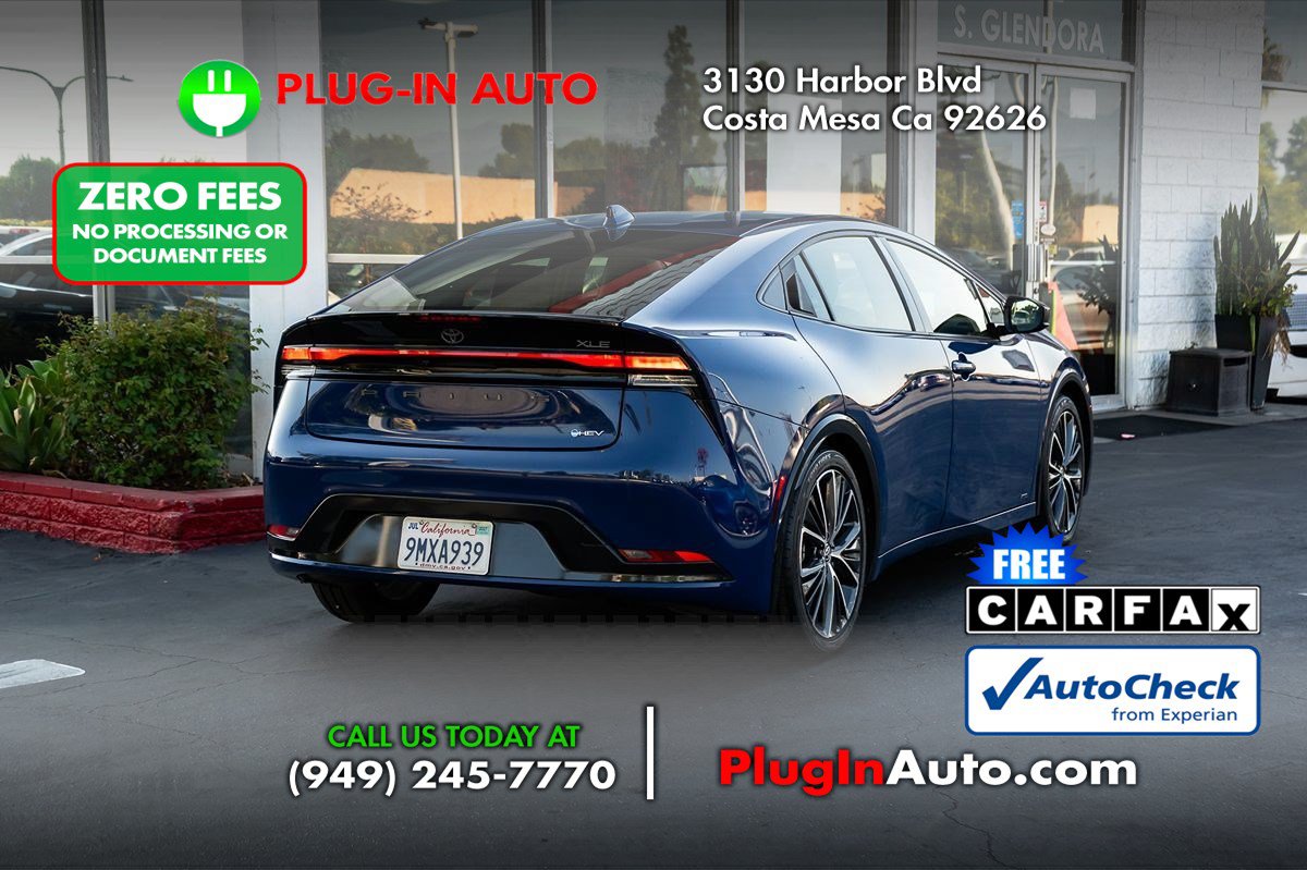 Used 2023 Toyota Prius XLE AWD/4WD image 4