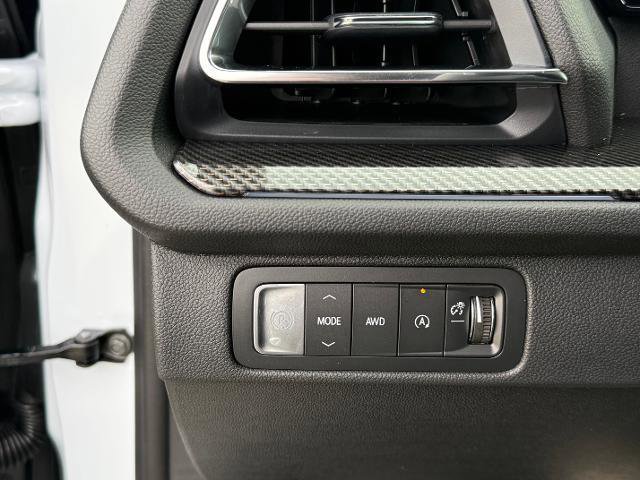 New 2026 Chevrolet Traverse High Country image 17