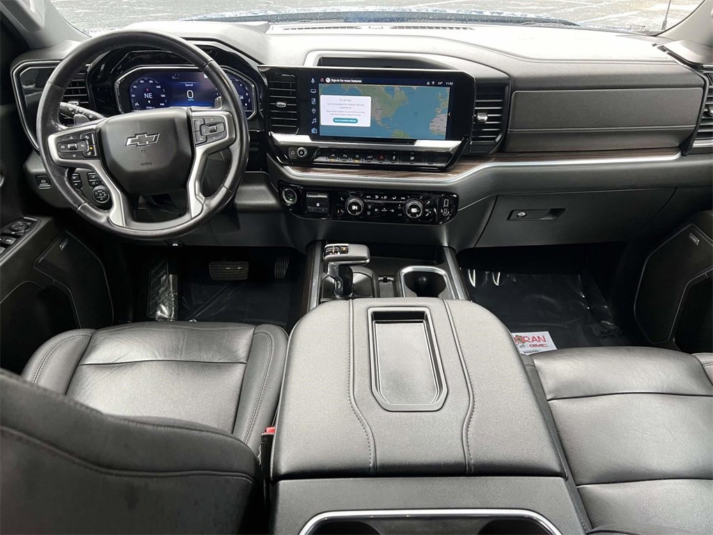 Certified 2022 Chevrolet Silverado 1500 RST w/ Convenience Package II image 13