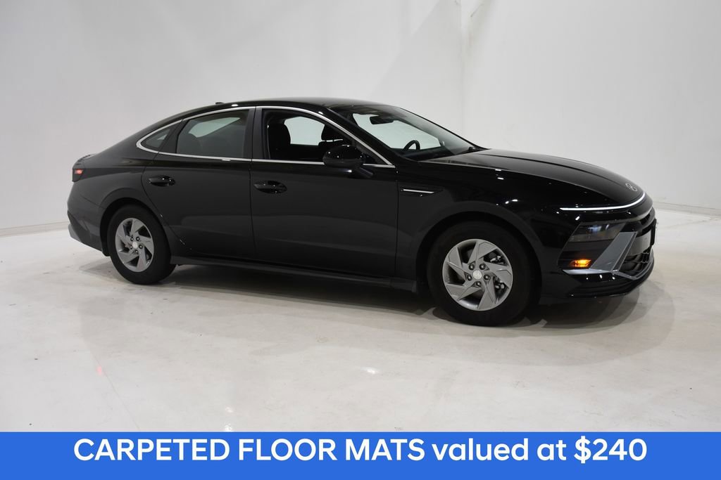 Certified 2025 Hyundai Sonata SE image 3