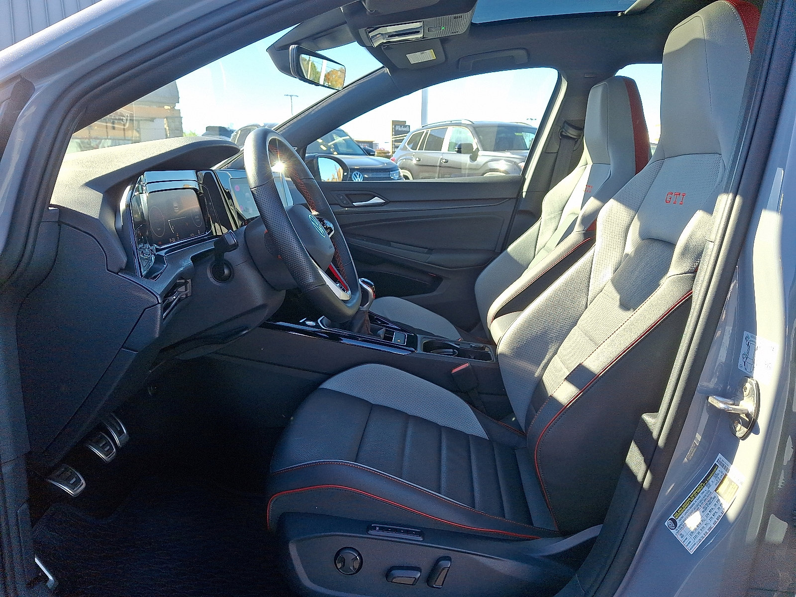 Used 2024 Volkswagen GTI SE image 13