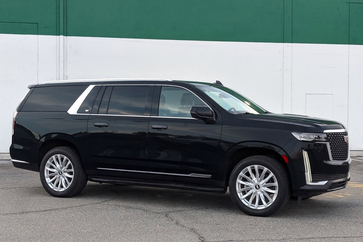 Used 2021 Cadillac Escalade ESV Luxury