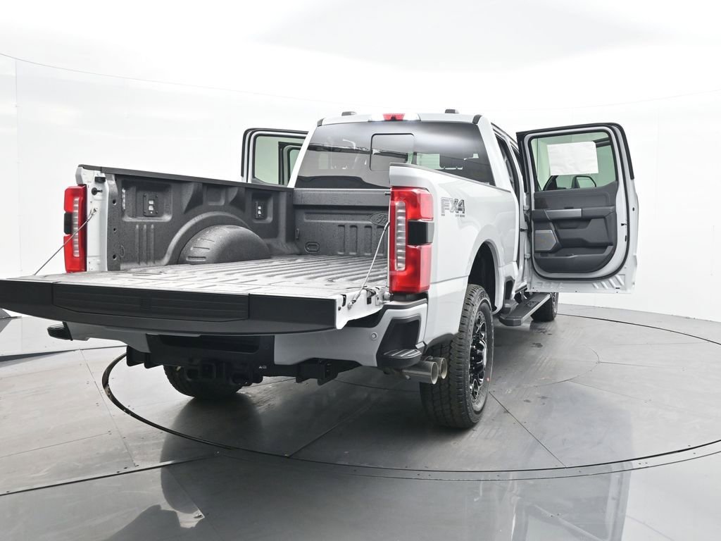 New 2026 Ford F250 Lariat w/ Black Appearance Package image 36