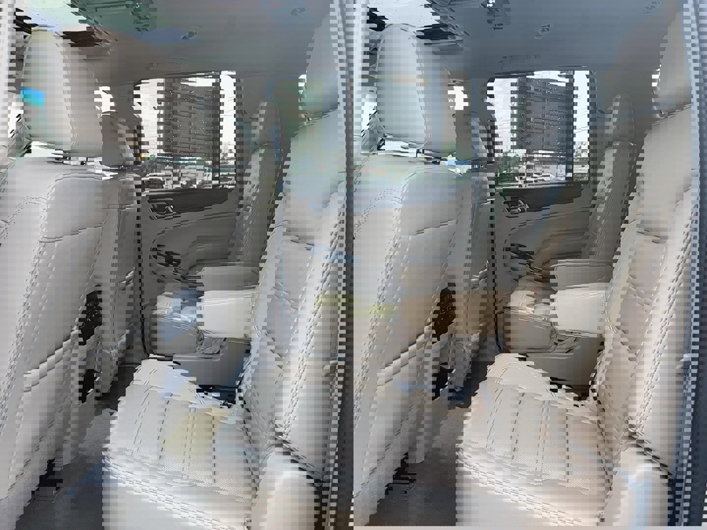 Used 2019 GMC Yukon XL Denali w/ Denali Ultimate Package image 13