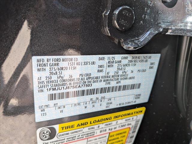 New 2025 Ford Expedition Active AWD/4WD image 17