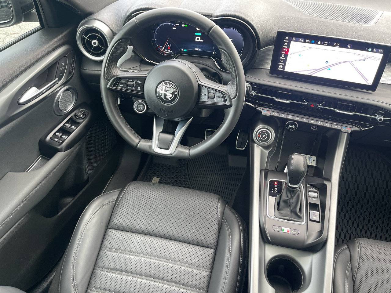 Used 2024 Alfa Romeo Tonale Veloce image 42