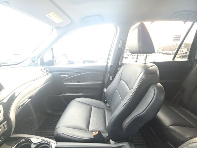 Used 2021 Honda Pilot Touring image 28