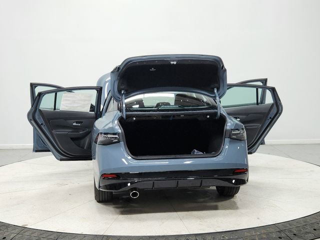 New 2026 Nissan Sentra SR w/ Floor Mat Package image 14