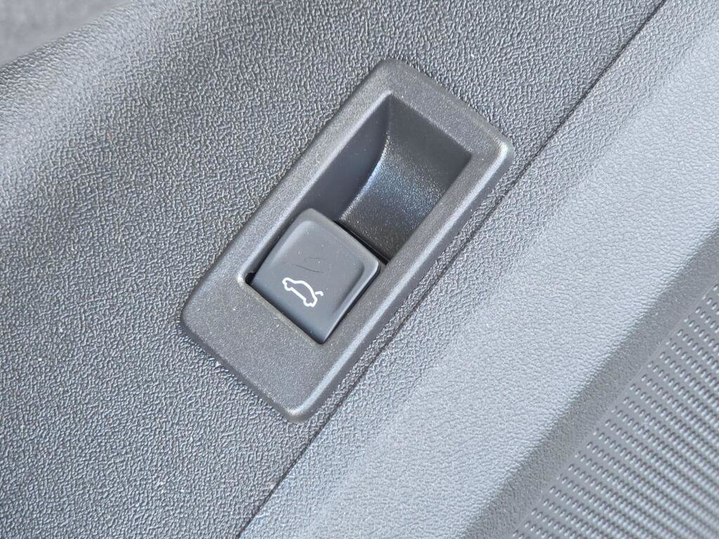 New 2026 Audi SQ5 Premium Plus AWD/4WD image 34