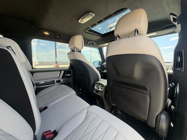 Used 2025 Mercedes-Benz G 63 AMG 4MATIC image 17