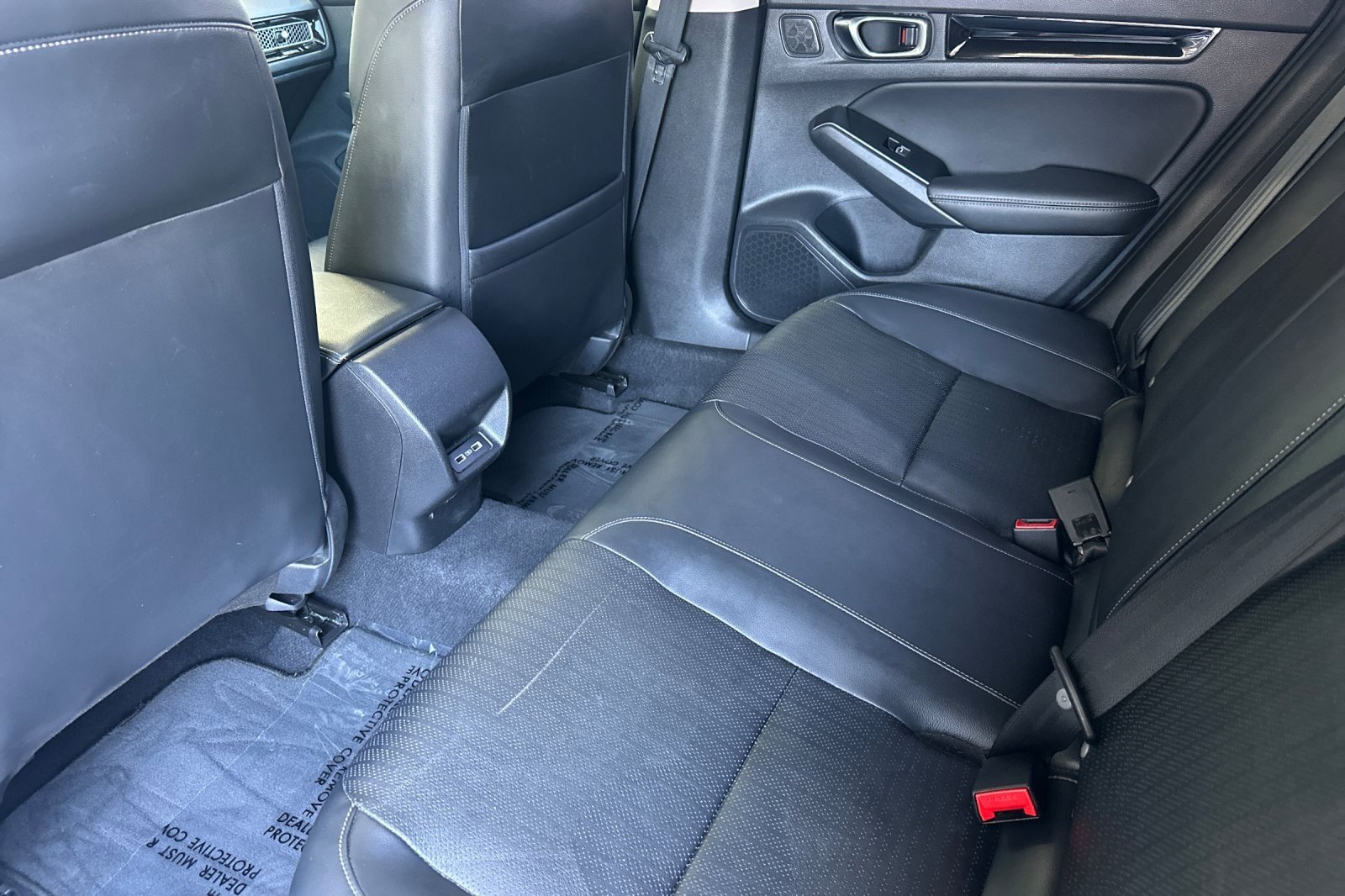 Used 2022 Honda Civic Touring image 11