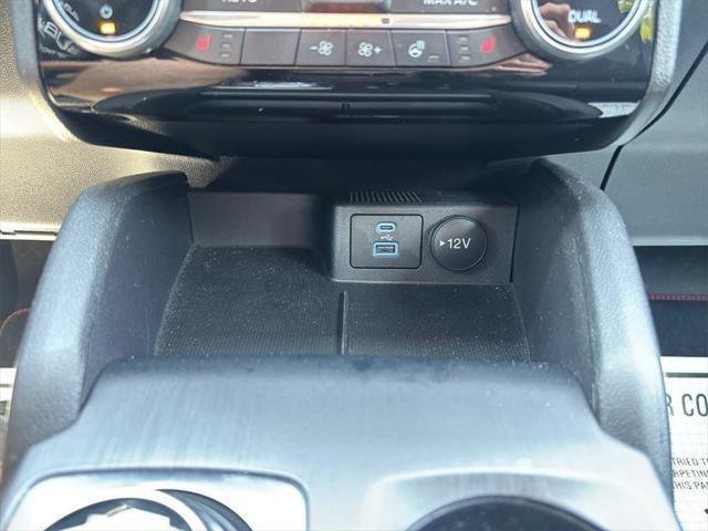 Used 2022 Ford Escape SEL w/ SEL Stealth AWD Package image 26