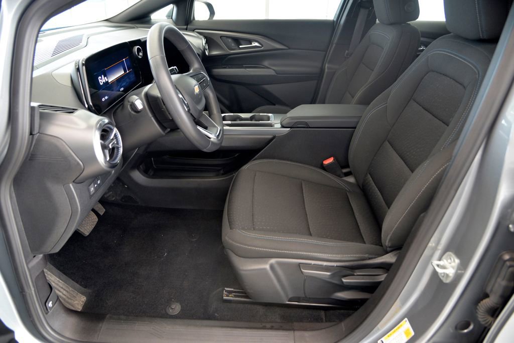 Certified 2025 Chevrolet Equinox EV LT image 15