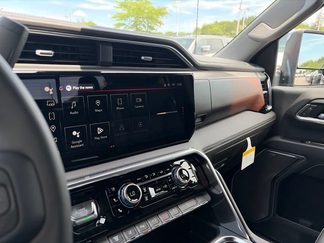 New 2026 GMC Sierra 2500 Denali w/ Denali Reserve Package AWD/4WD image 27