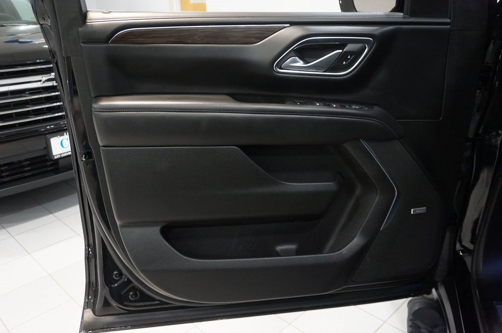 Certified 2021 Chevrolet Suburban Z71 w/ Rear Media and Nav Package image 27