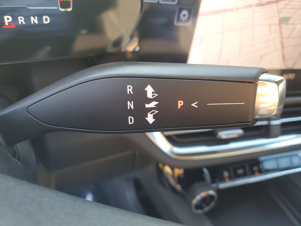 New 2026 Chevrolet Equinox EV LT image 24