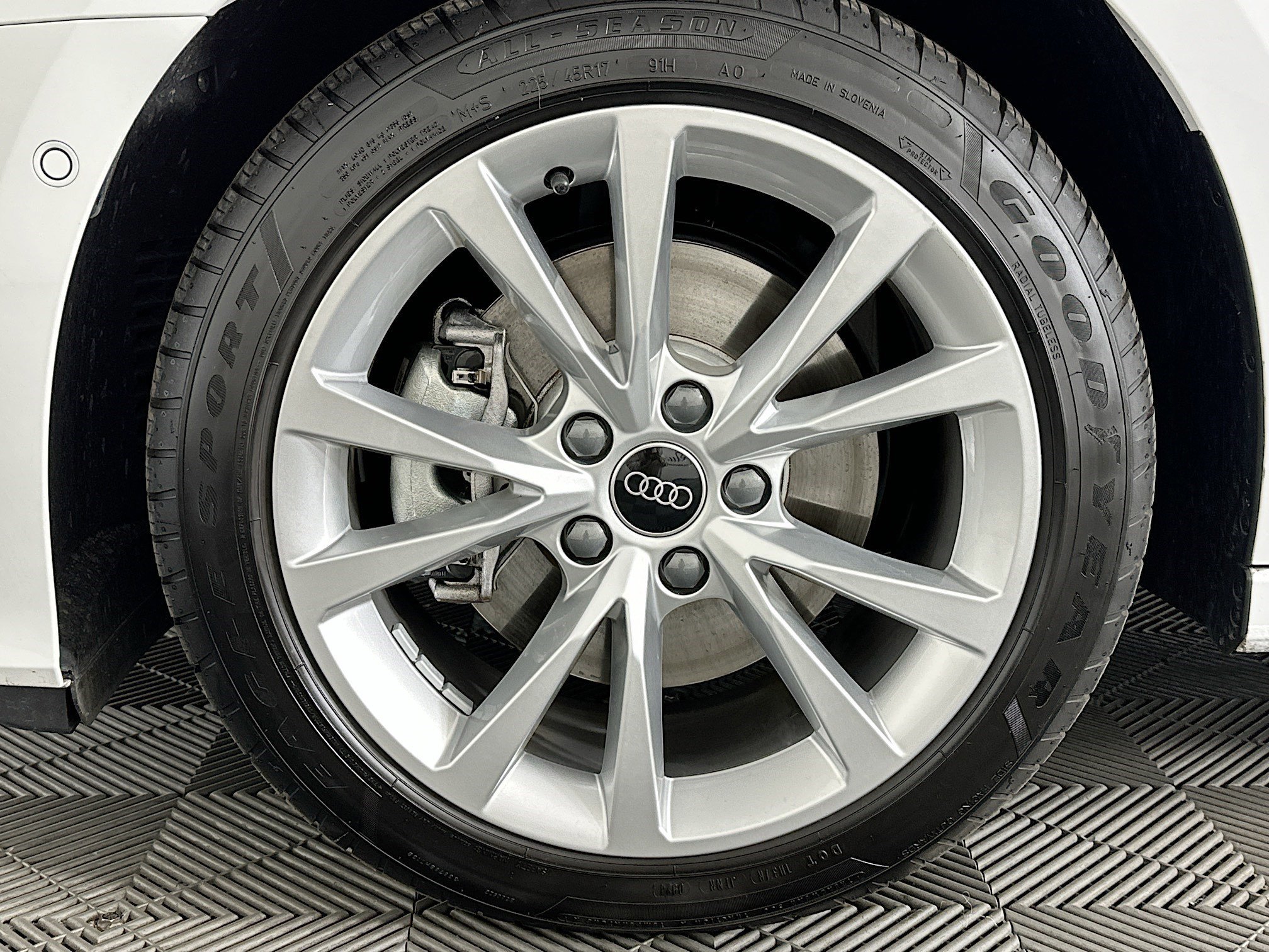 Used 2025 Audi A3 2.0T Premium w/ Convenience Package image 35