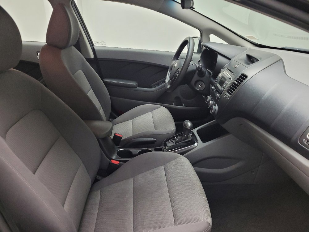 Used 2017 Kia Forte LX FWD image 21