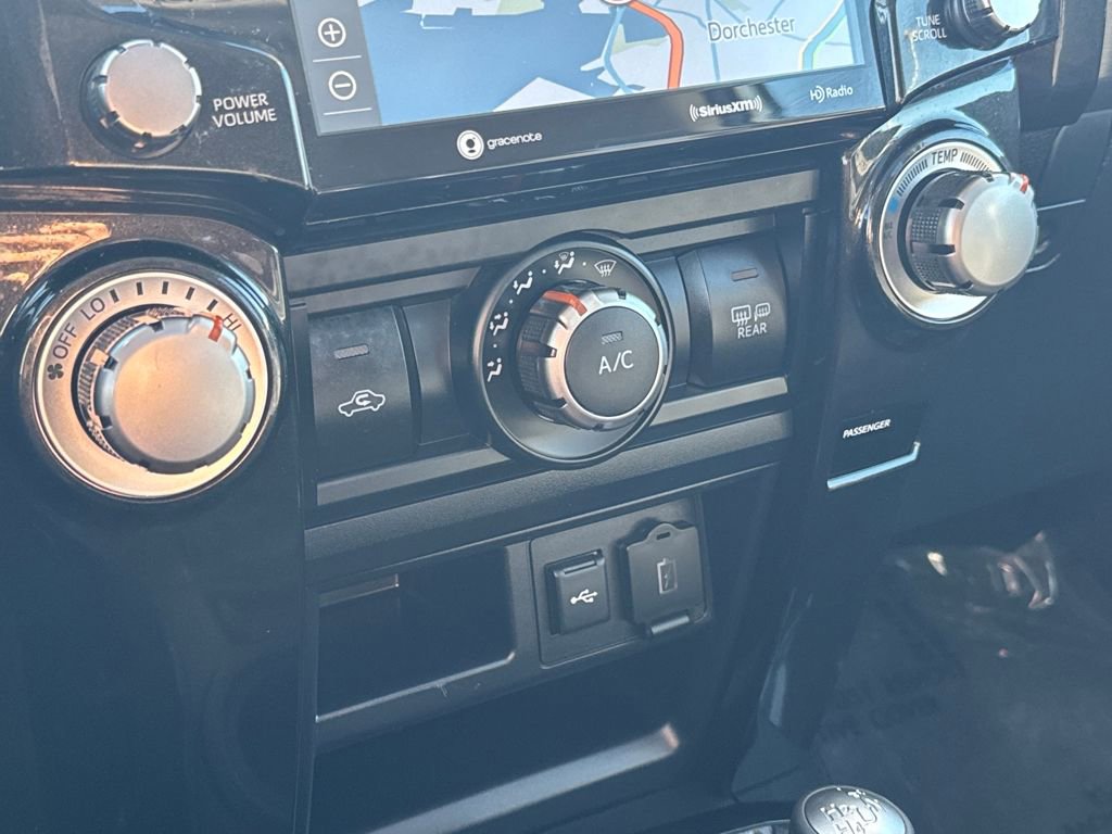 Used 2024 Toyota 4Runner TRD Off-Road Premium image 25