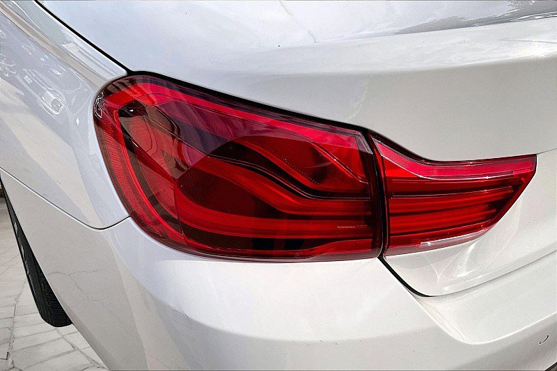 Used 2018 BMW 430i Convertible RWD image 26