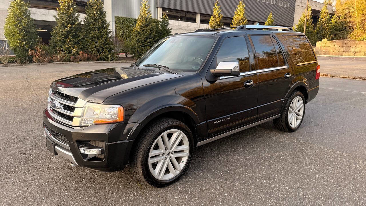 Used 2015 Ford Expedition Platinum image 17