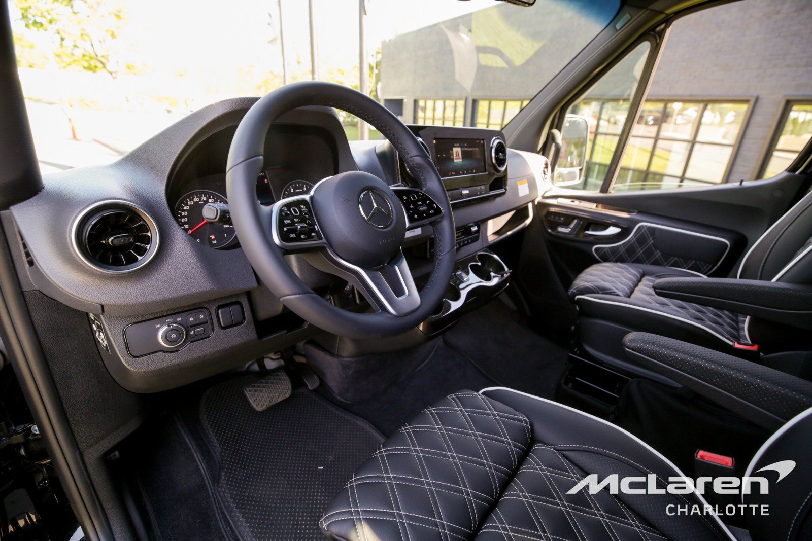 New 2024 Mercedes-Benz Sprinter 3500 image 11