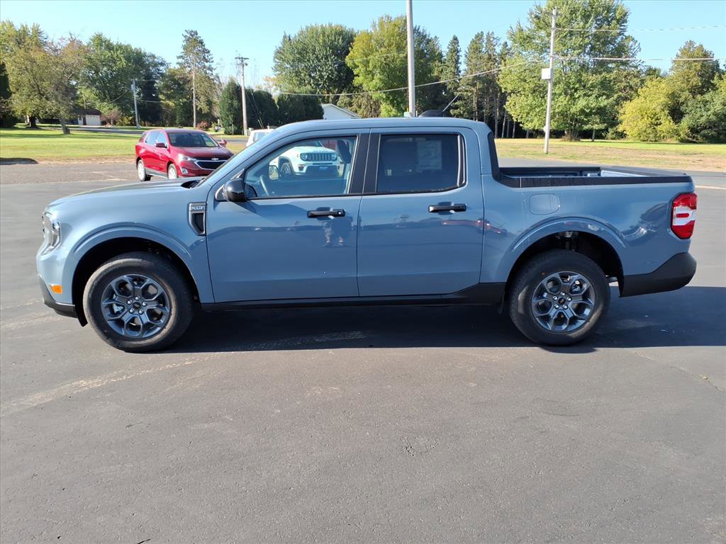 New 2025 Ford Maverick XLT image 2