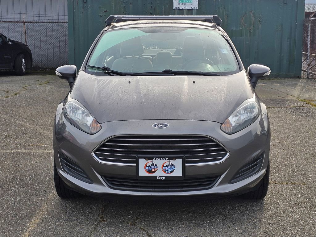 Used 2014 Ford Fiesta SE w/ Comfort Package image 2