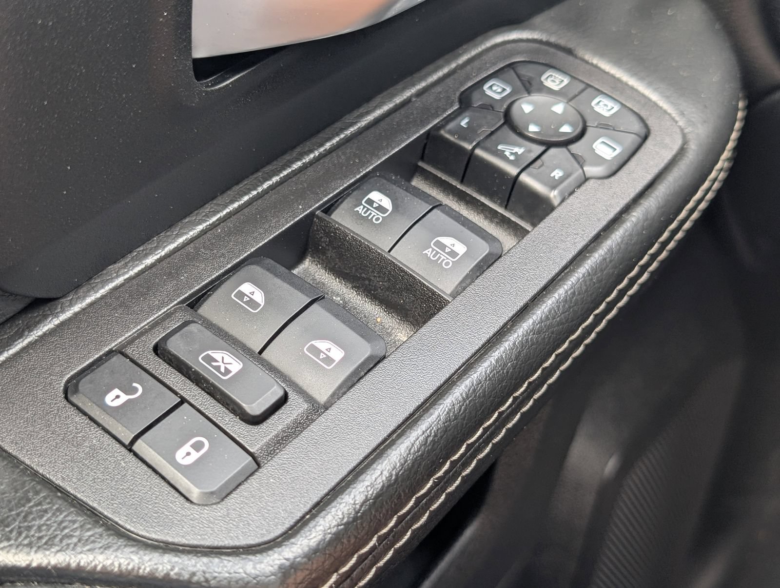 Used 2025 RAM 2500 Big Horn AWD/4WD image 26