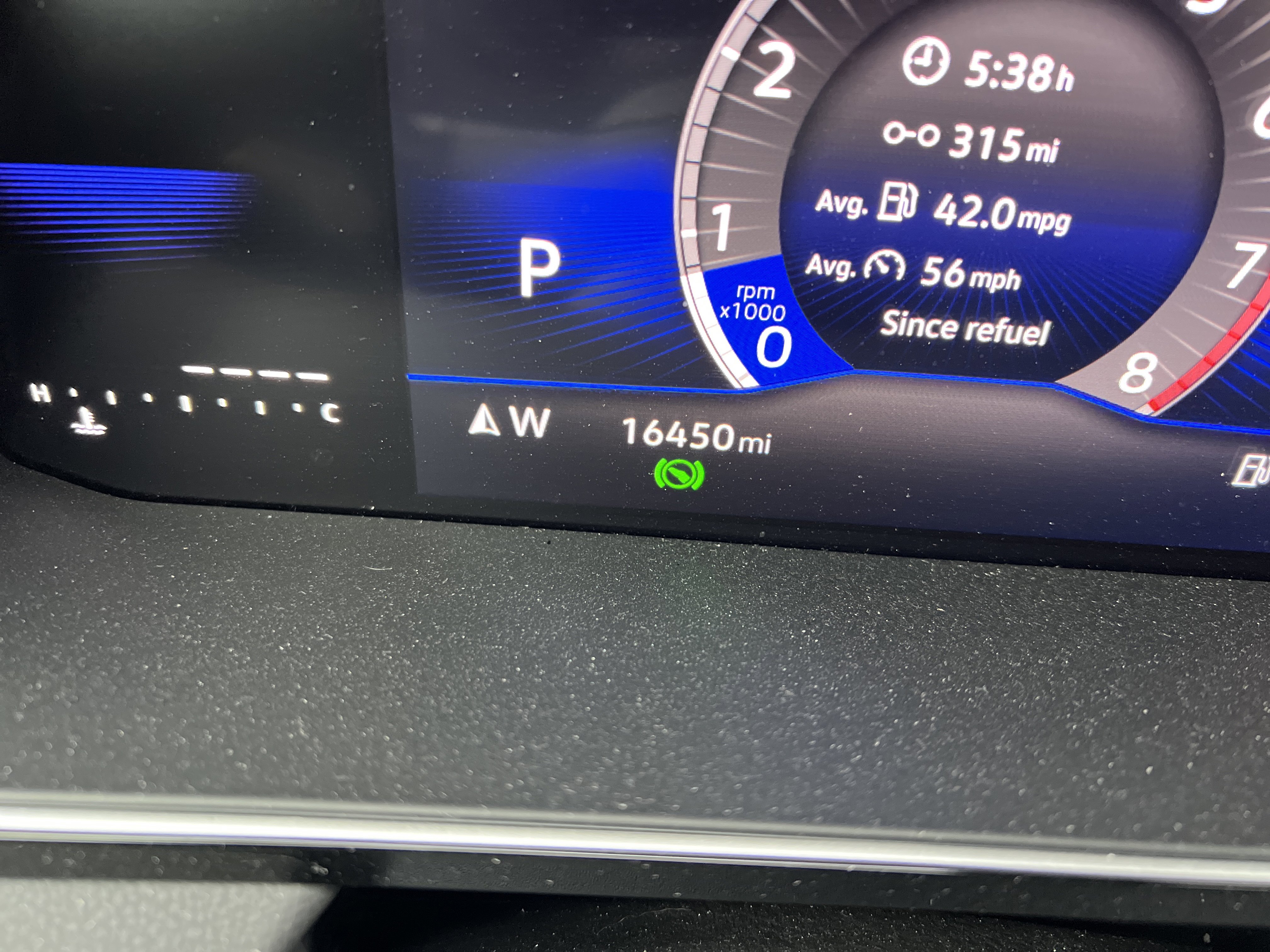 Certified 2025 Volkswagen Jetta Sport image 21