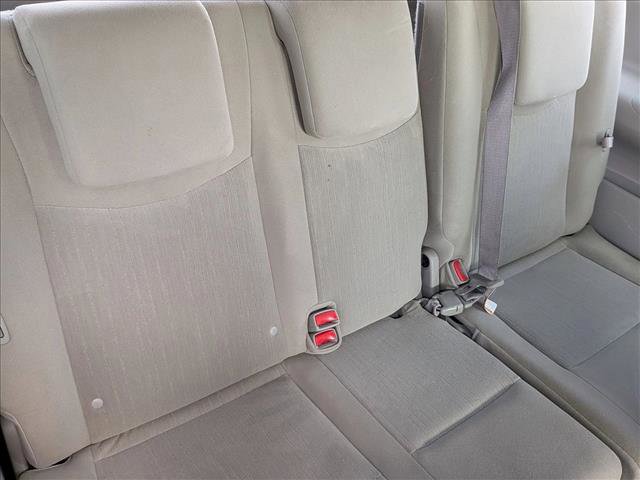 Used 2015 Nissan Quest SV image 18