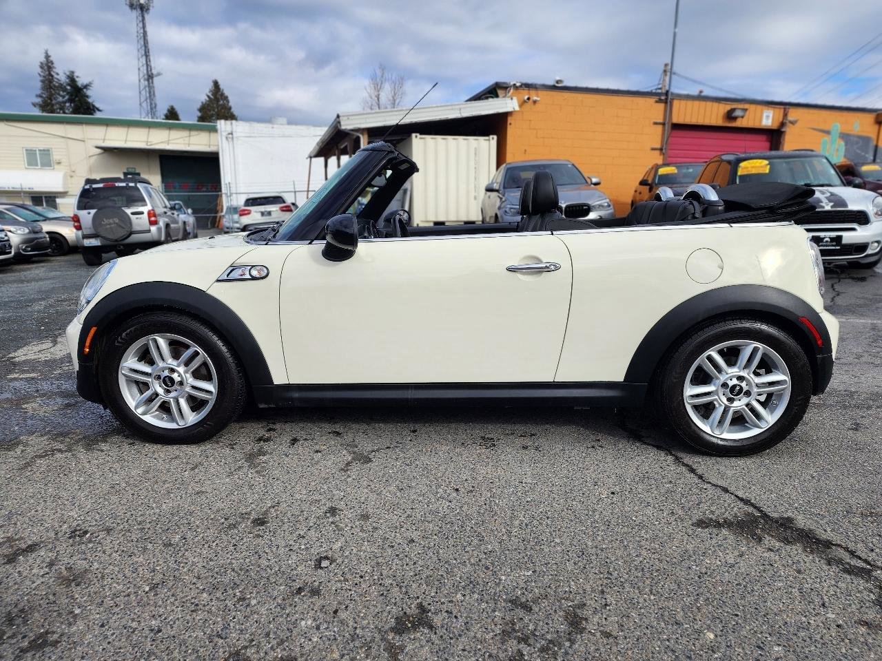 Used 2012 MINI Cooper S image 9