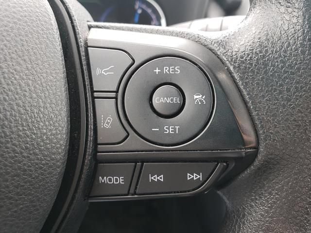 Used 2025 Toyota RAV4 XLE AWD/4WD image 21