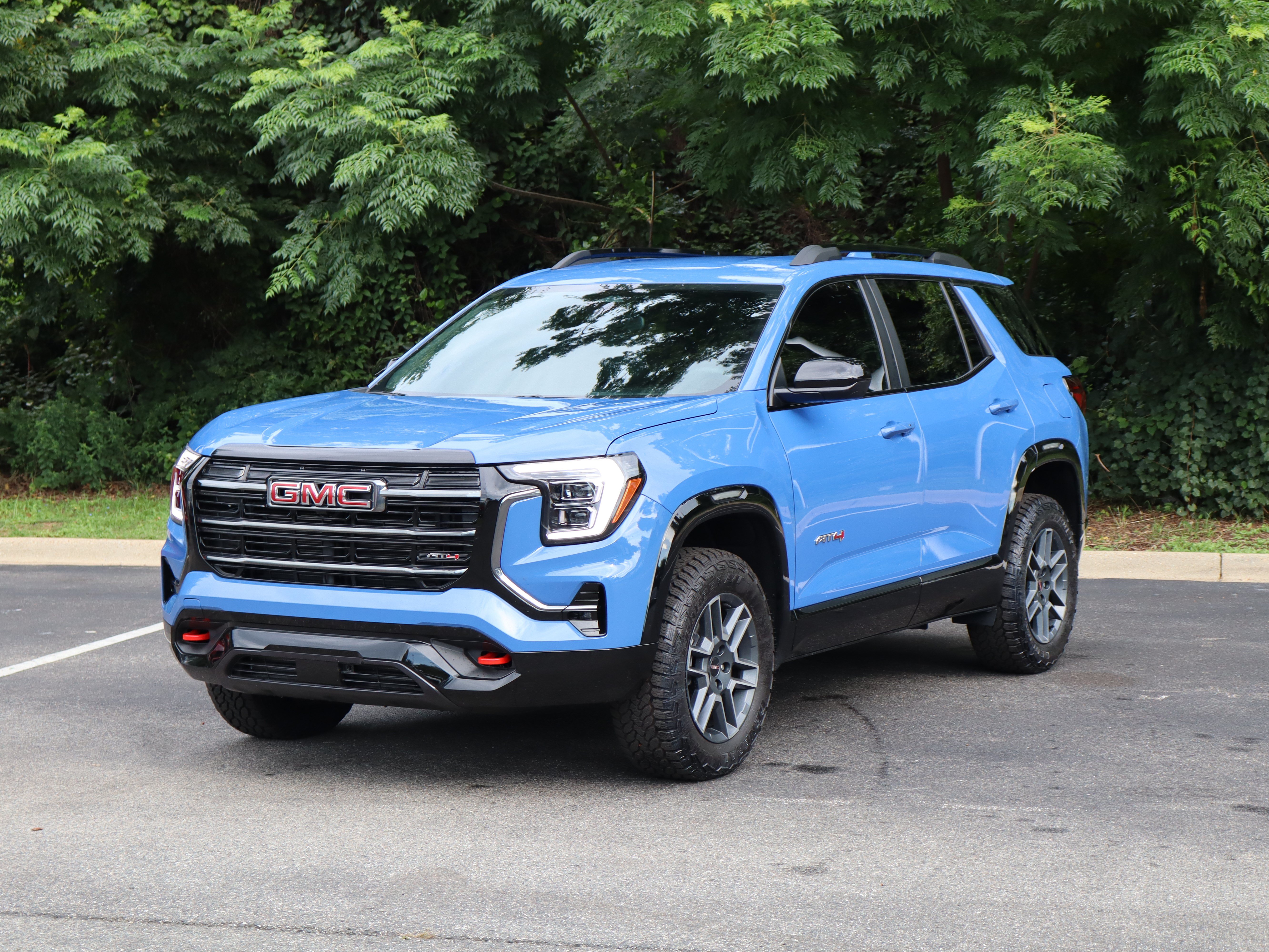 Used 2026 GMC Terrain AT4 w/ Convenience Package III AWD/4WD image 5