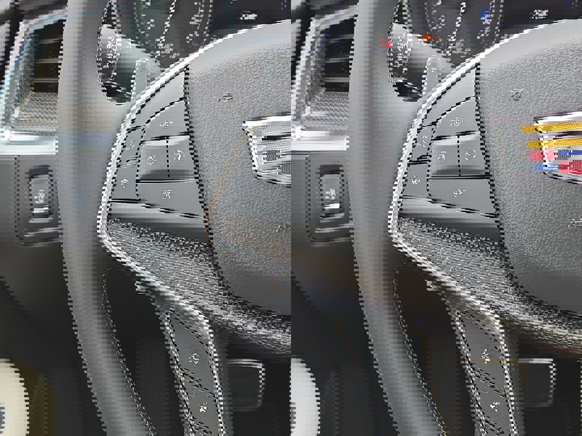 New 2025 Cadillac XT5 Sportv w/ Technology Package image 21