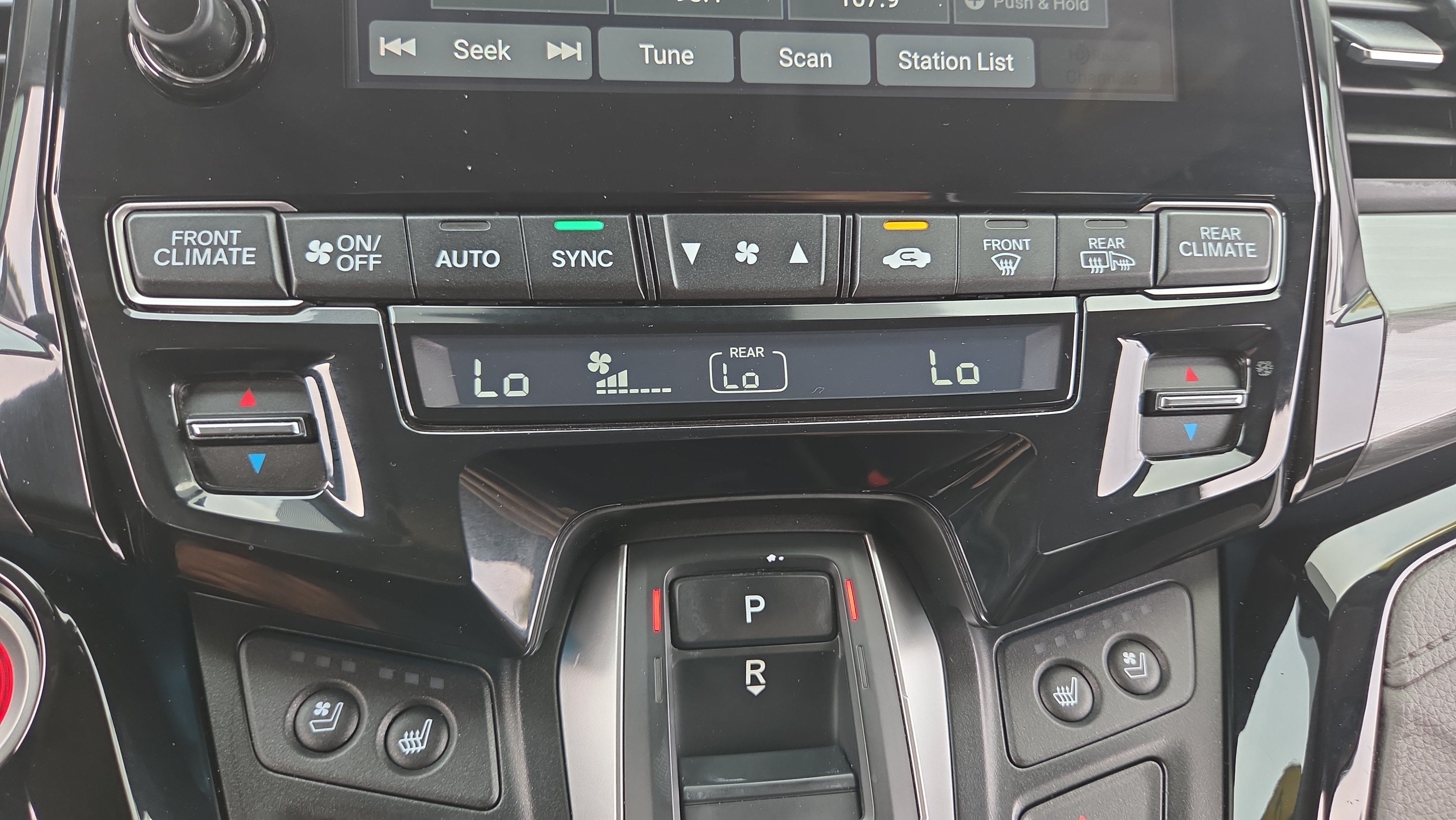 Certified 2022 Honda Odyssey Elite image 31