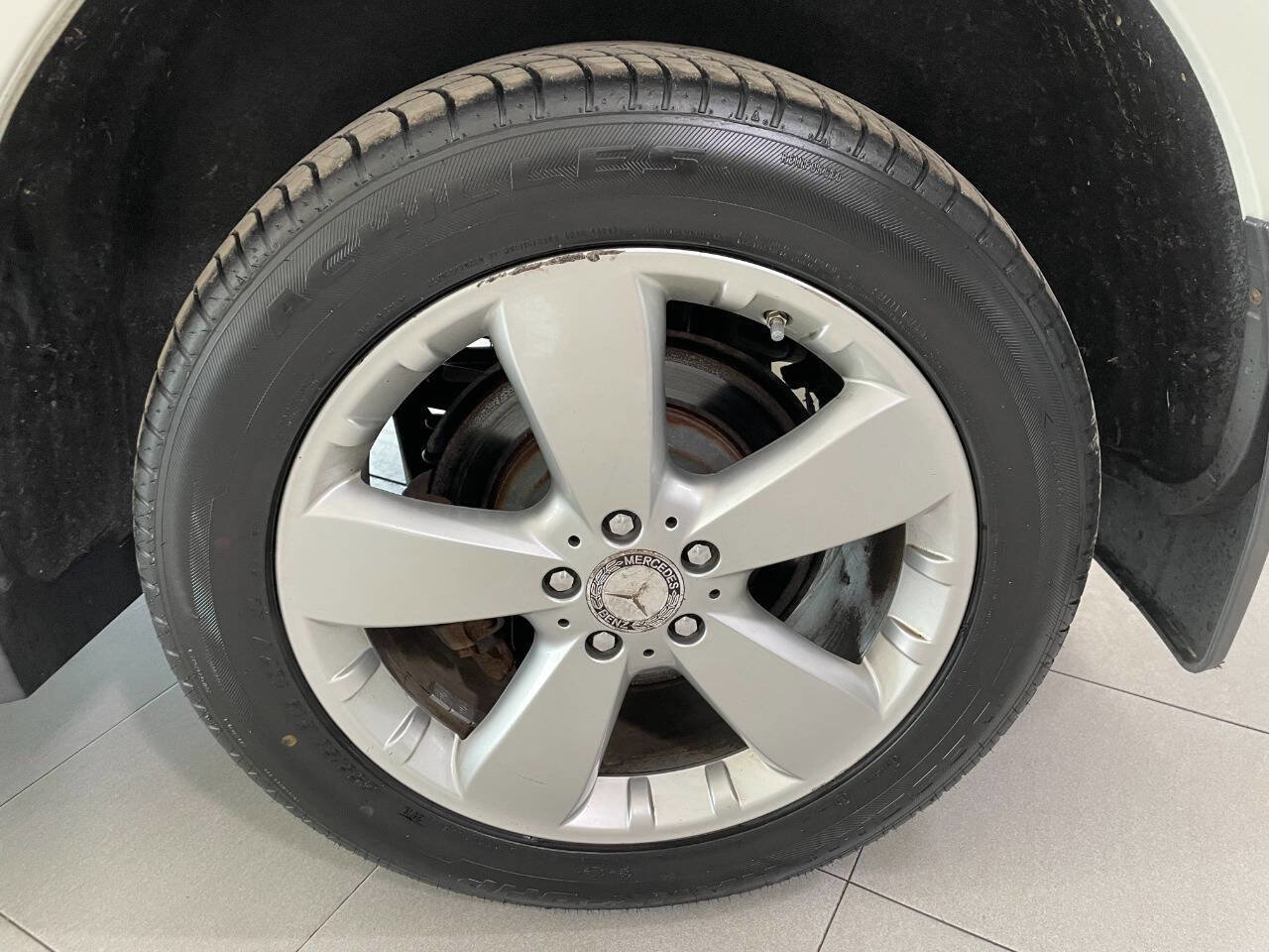 Used 2010 Mercedes-Benz ML 350 BlueTEC 4MATIC image 13