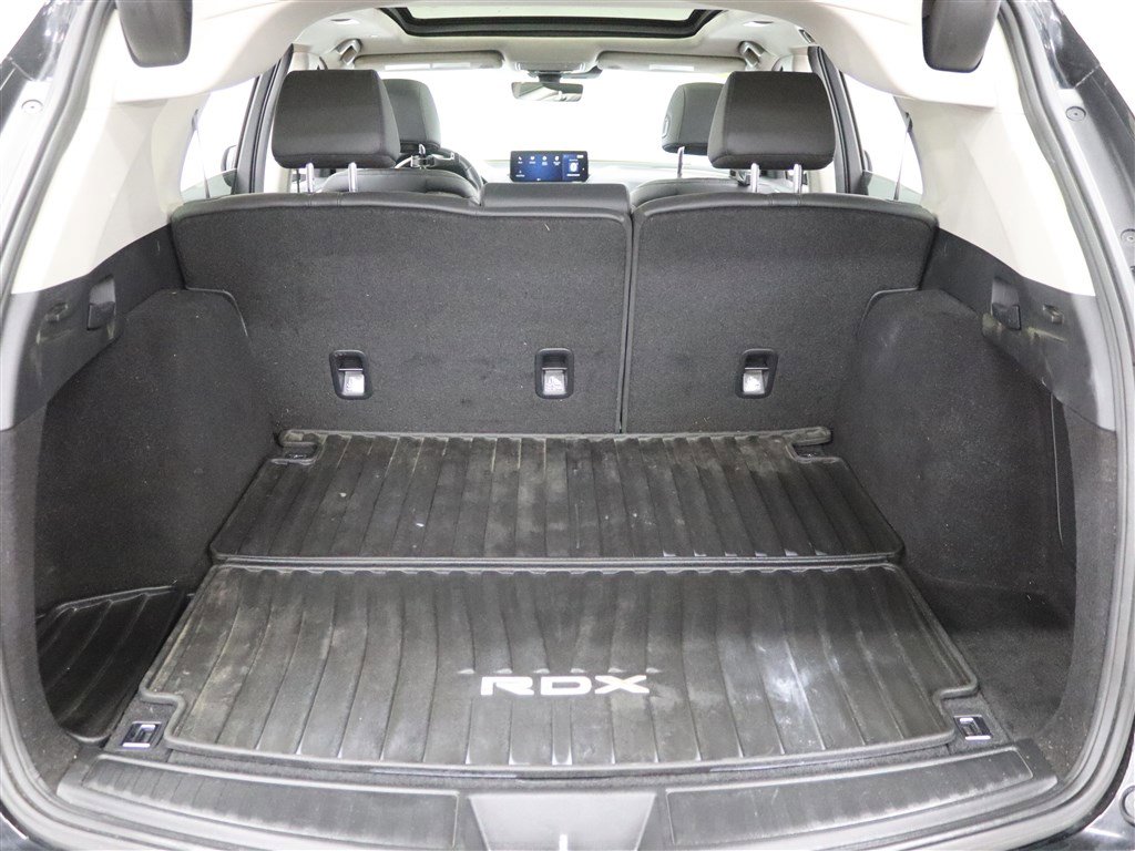 Used 2019 Acura RDX SH-AWD image 6