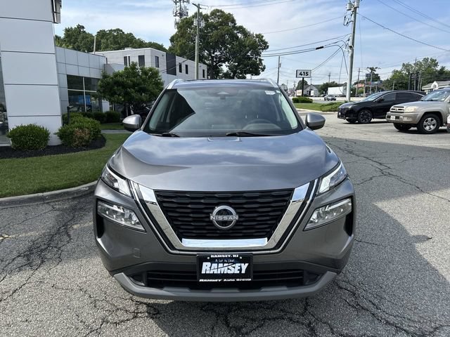Certified 2023 Nissan Rogue SV w/ SV Premium B Package AWD/4WD image 3