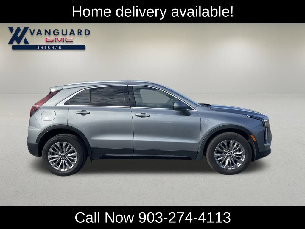 Used 2024 Cadillac XT4 Premium Luxury image 8